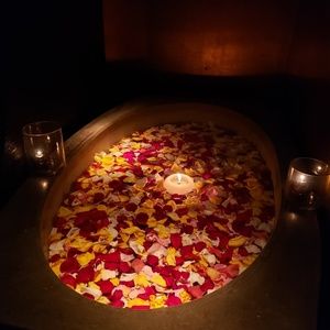 Meet your Posher, Lina